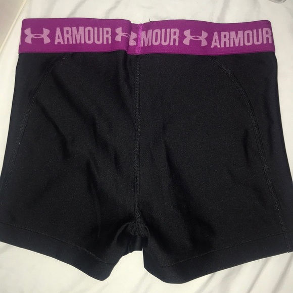 Under armor spandex - Picture 2 of 2